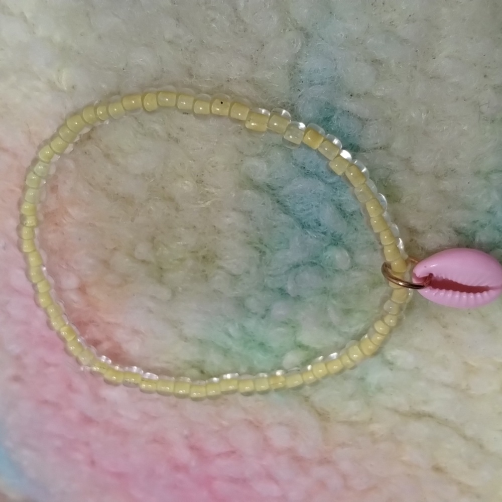 Bracelet